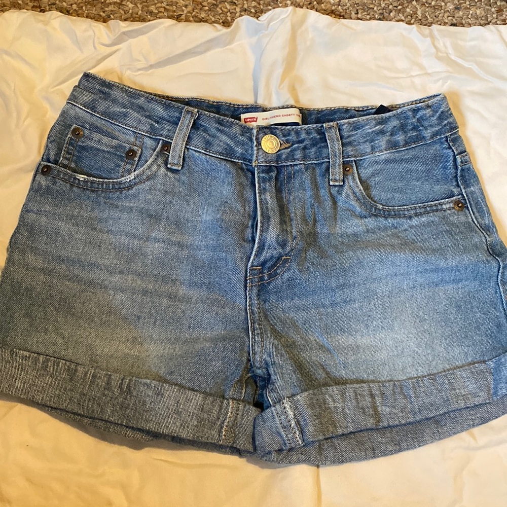 Levi’s shorts. Adjustable waist. Size 14 regular juniors